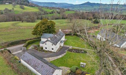 3 Bed in Abergavenny 4