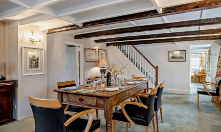 3 Bed in Abergavenny