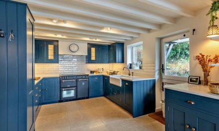 5 Bed in Aberdovey 4