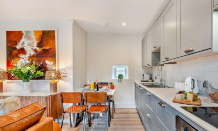 2 Bed in Cheltenham 7