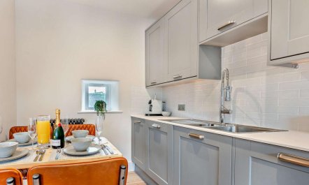 2 Bed in Cheltenham 6