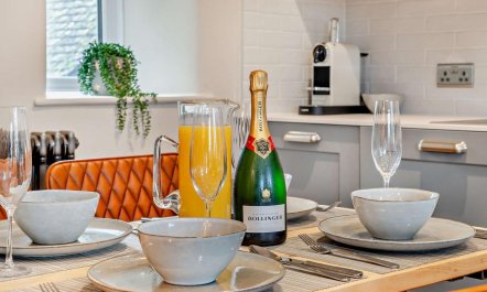 2 Bed in Cheltenham 9