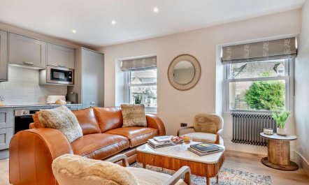 2 Bed in Bourton-on-the-Water 1