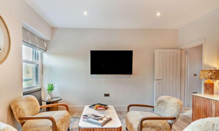 2 Bed in Bourton-on-the-Water 3