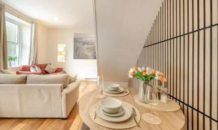 1 Bed in Tenby 6