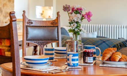 1 Bed in Stoke Abbott 7