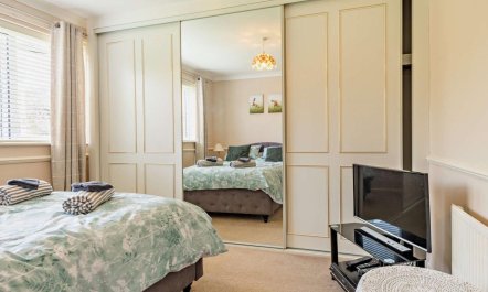 3 Bed in Christchurch 6