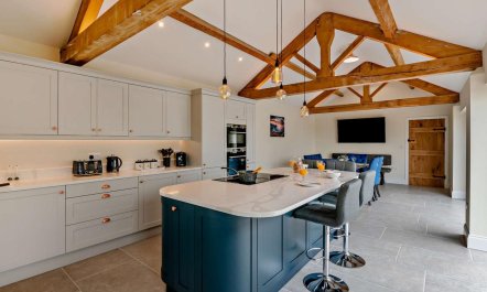 3 Bed in Harrogate 1