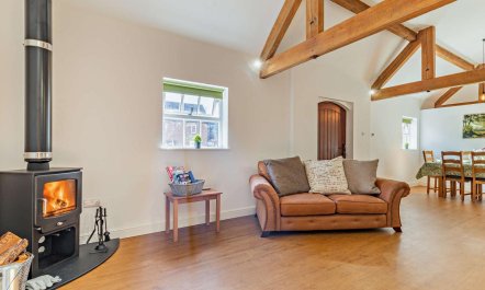 3 Bed in Ashbourne 1