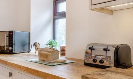 2 Bed in Hope Valley 8