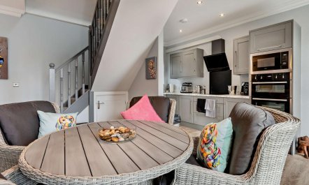 3 Bed in Cottingham 2