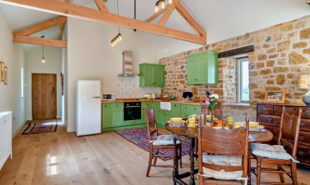 2 Bed in Stoke Abbott 4