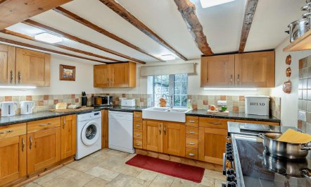 6 Bed in Filey 3