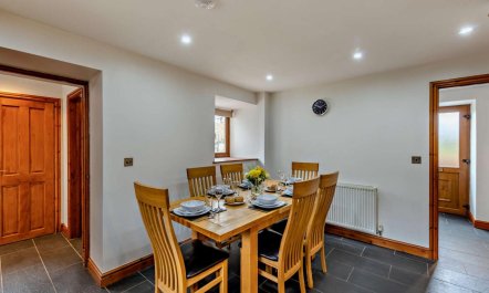 3 Bed in Bala 6