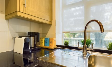 Seven Dials Sparkle 4