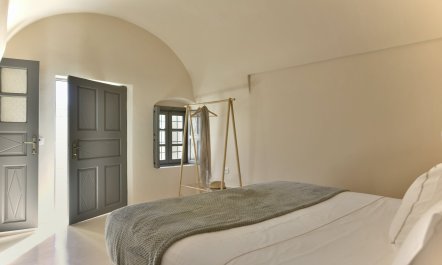 The Horizon's Cradle 6