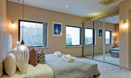 Crittall Cool 9