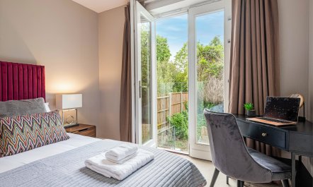 Highton Place 8