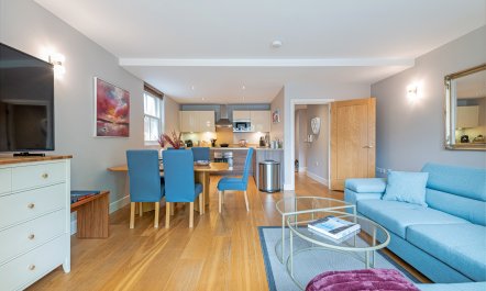 Highton Place 4