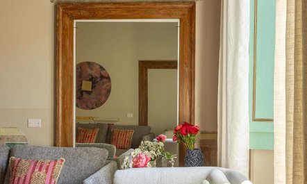 A Roman Retreat 3