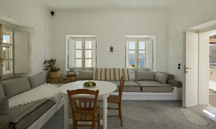 Rimini in Therassia 7