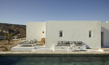 Rimini in Therassia 4