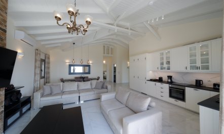 The Peloponnesian Dream 0