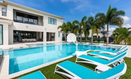 Castle and Cape Villa 1