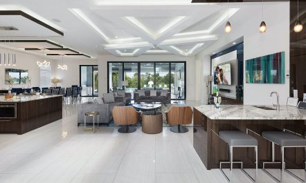 Castle and Cape Villa 1