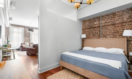 Charming Urban Oasis 6