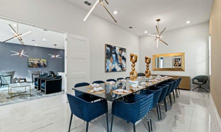 The Pinecone Breeze 1