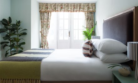 Notting Hill Oasis 7