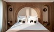 In Chic Paris 8