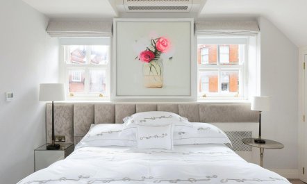 Ivory Rose 7