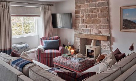 Little Nut Cottage 4