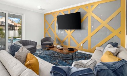 The Queen of the Mountain 4