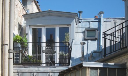 Bastille Gold 6