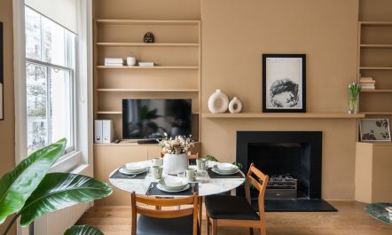 Mid-Century Royale 5