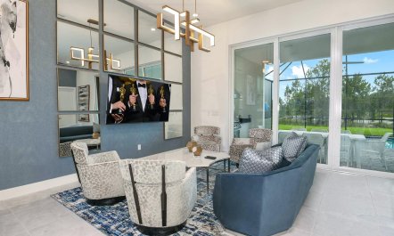 Sailing On A Sunshine Day 6