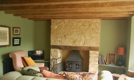 Cottage Hideaway 4