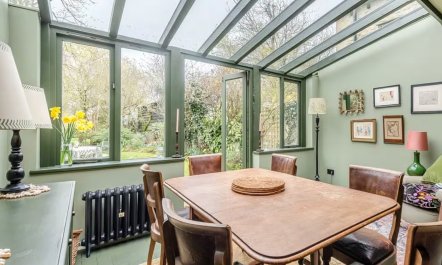 Cottage Hideaway 7