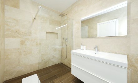 Silhouettes of the Sea 4