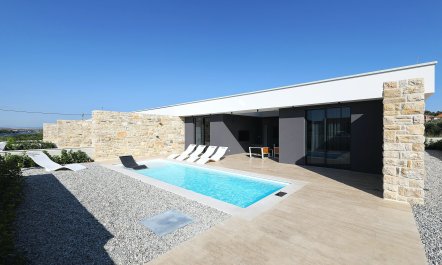 Silhouettes of the Sea 0