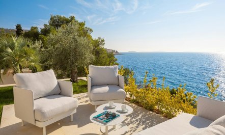Blissful Sea Retreat 4