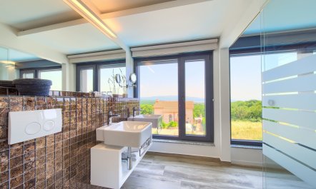 The Admiral's Respite 8