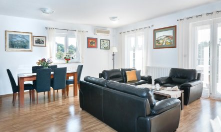 Breathtaking Views Retreat 1