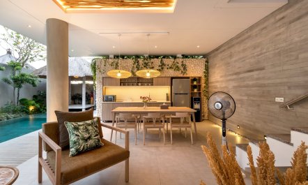 The Mountain's Daughter 1