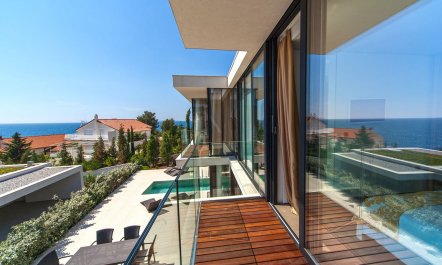 Coastal Oasis Residence 3