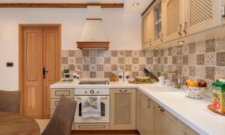 A Lesson in Seclusion 6