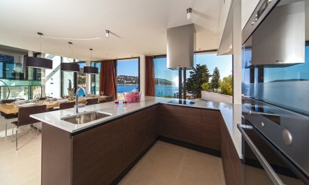 Primo&scaron;ten Place 0